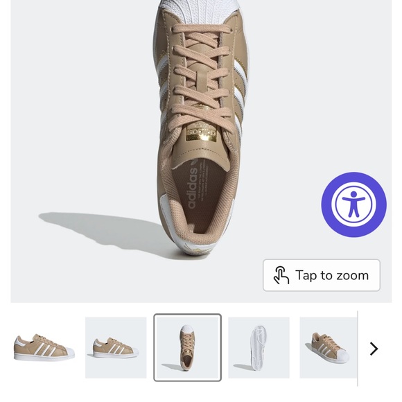 Adidas Superstar size 9 with minimal wear. - Picture 2 of 9